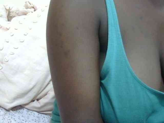 pretty-lioness pretty-lioness