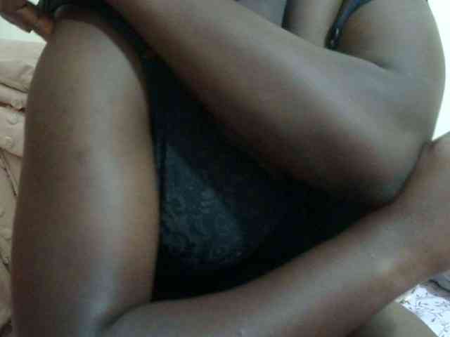 pretty-lioness webcam