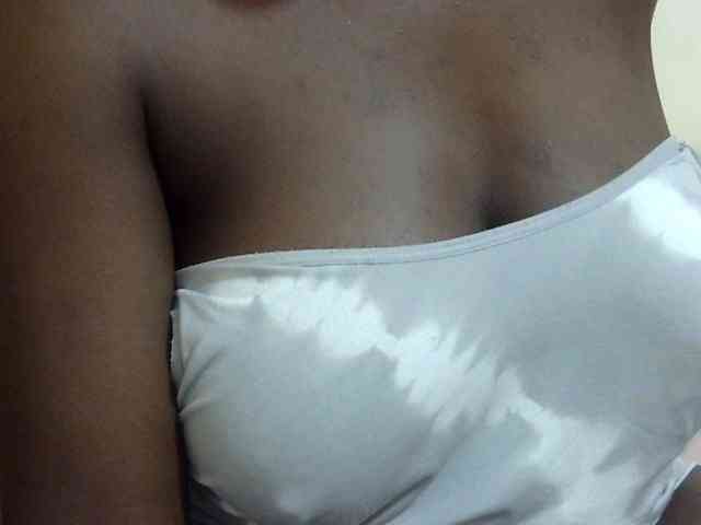 pretty-lioness webcam