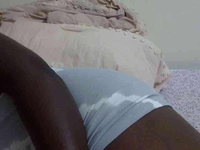 pretty-lioness webcam