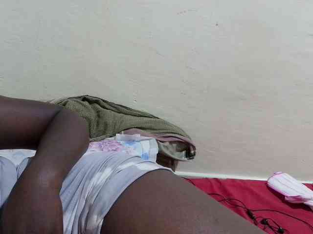 pretty-lioness webcam