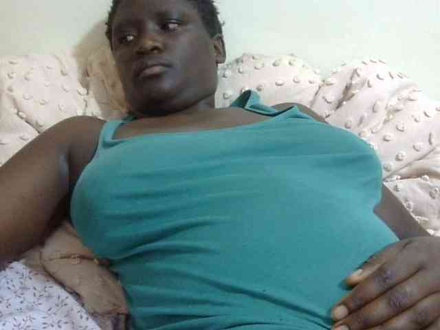 pretty-lioness webcam