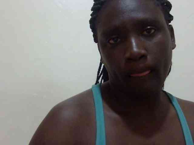 pretty-lioness webcam