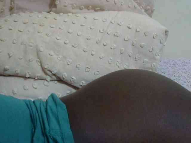 pretty-lioness webcam