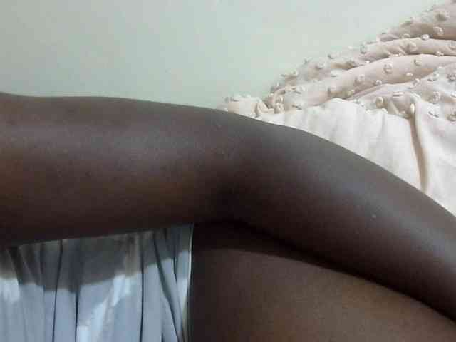 pretty-lioness webcam