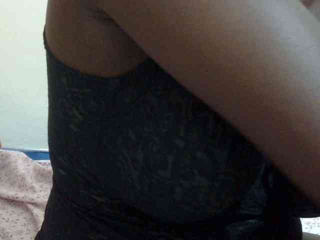 pretty-lioness webcam