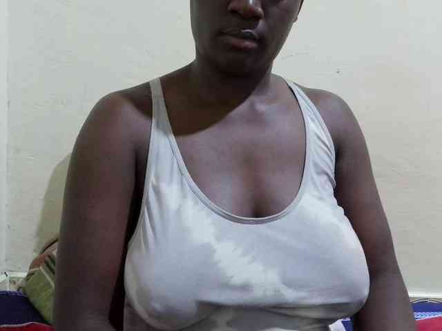 pretty-lioness webcam