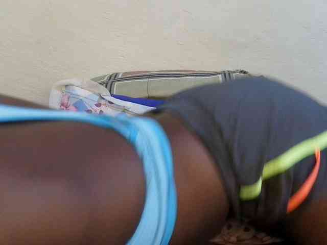 pretty-lioness webcam