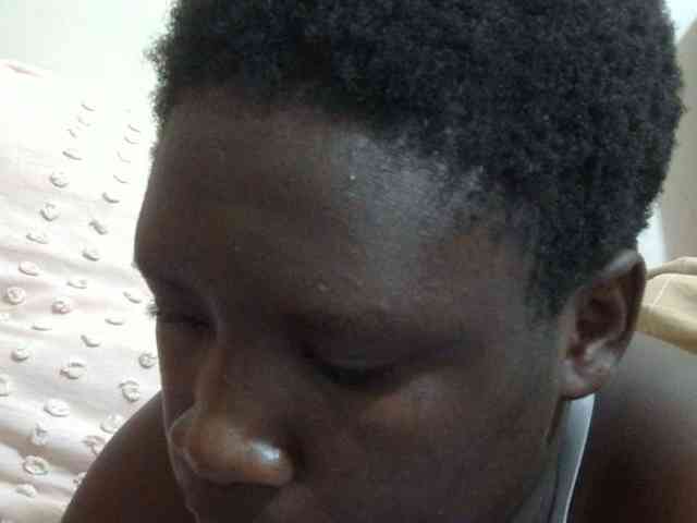 pretty-lioness webcam