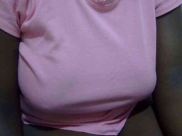 pretty-lioness webcam