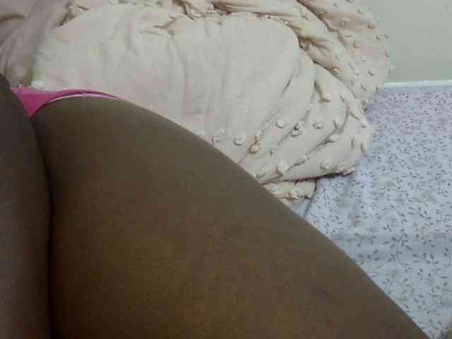 pretty-lioness webcam