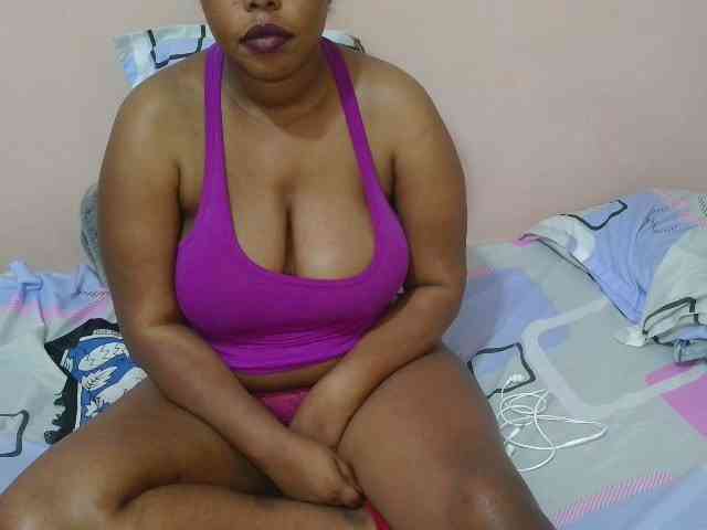 Squirty-babe webcam