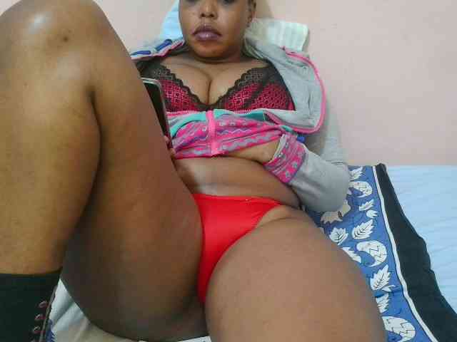 Squirty-babe webcam