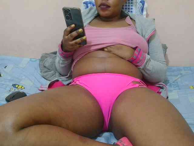Squirty-babe webcam
