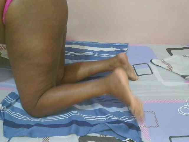 Squirty-babe webcam