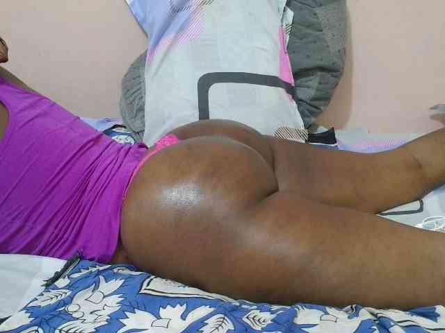 Squirty-babe webcam