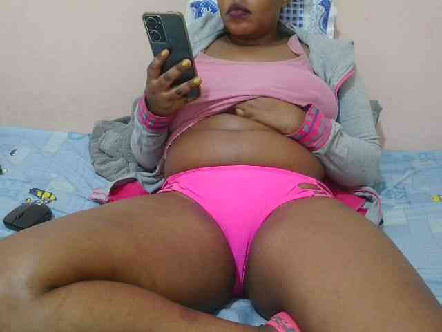 Squirty-babe webcam