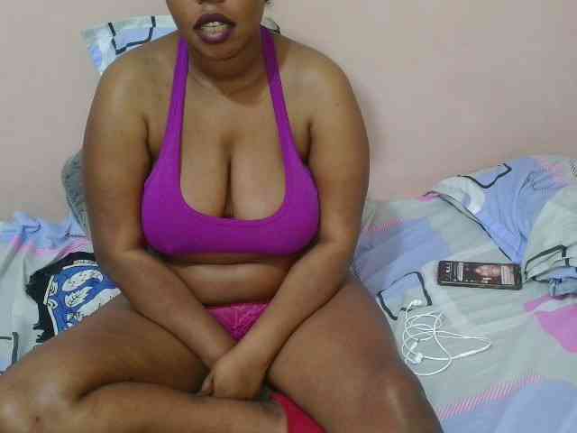 Squirty-babe webcam