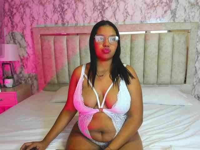 MonicaTorres webcam