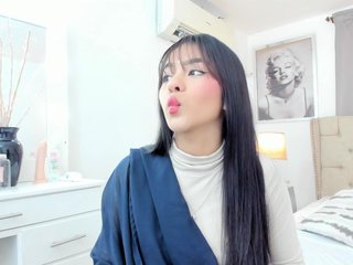Kyraaa Porn Show