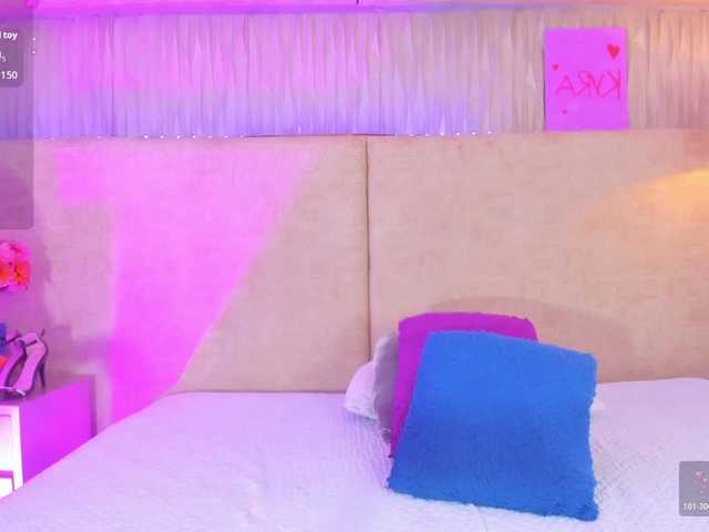 Kyraaa's BongaCams show and profile