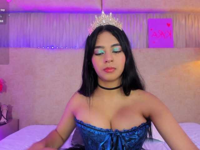 Kyraaa's BongaCams show and profile