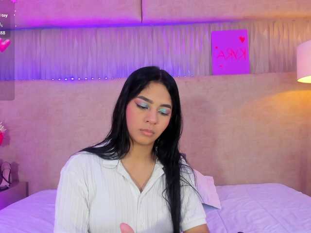 Kyraaa's BongaCams show and profile