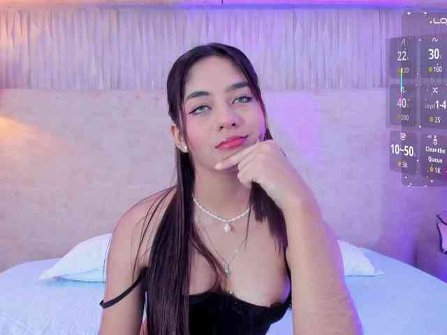 Kyraaa webcam