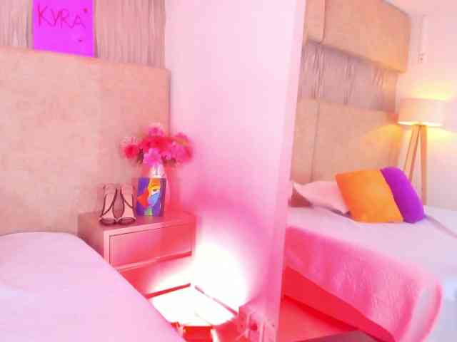 Kyraaa Live Webcam on BongaCams