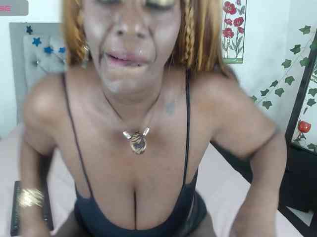 XoSamanthaXo webcam