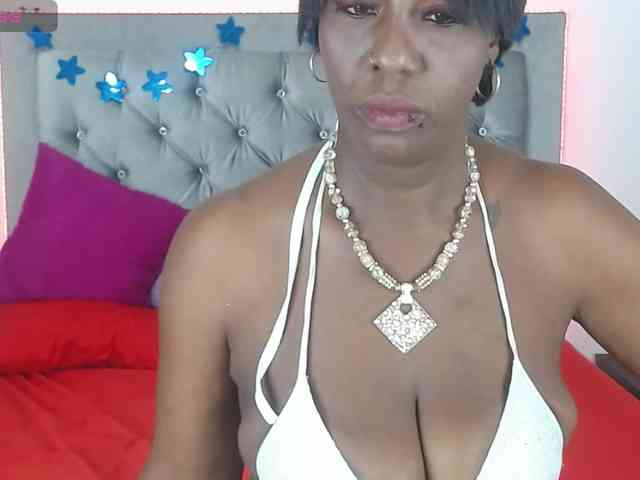 XoSamanthaXo webcam