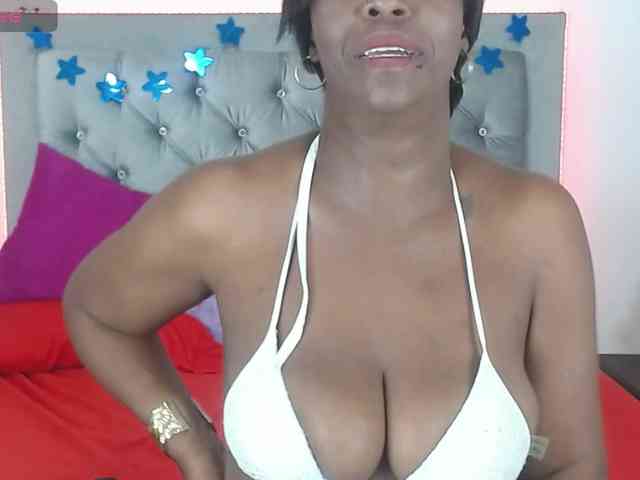XoSamanthaXo webcam
