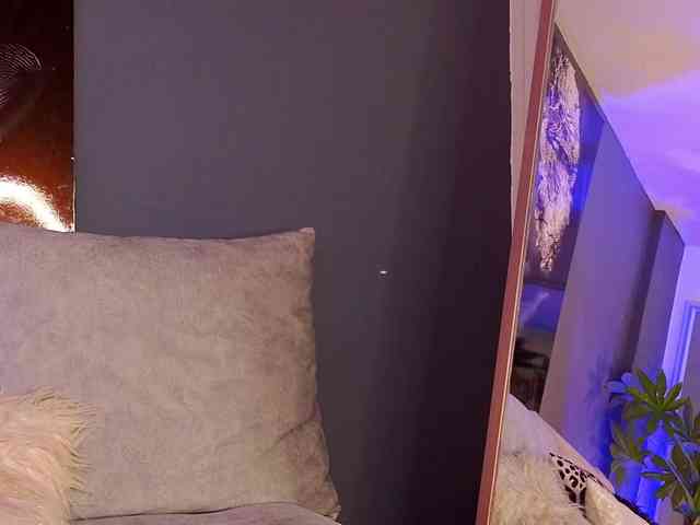 miaadamsecret webcam