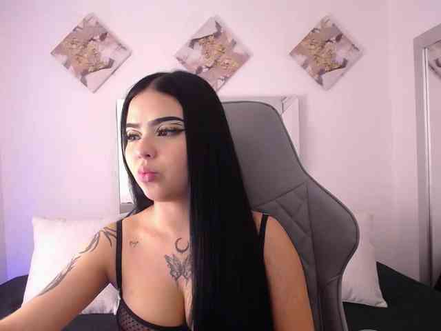 Violetblake webcam