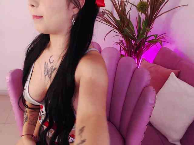 Violetblake webcam