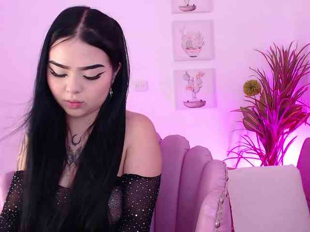 Violetblake webcam