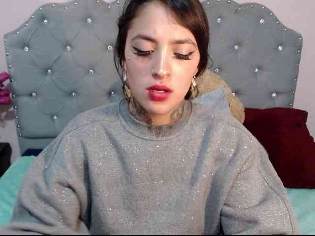 sara_perez webcam
