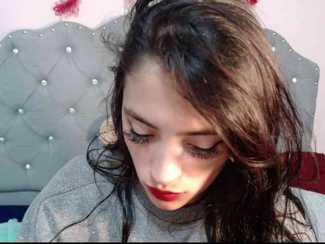 sara_perez webcam