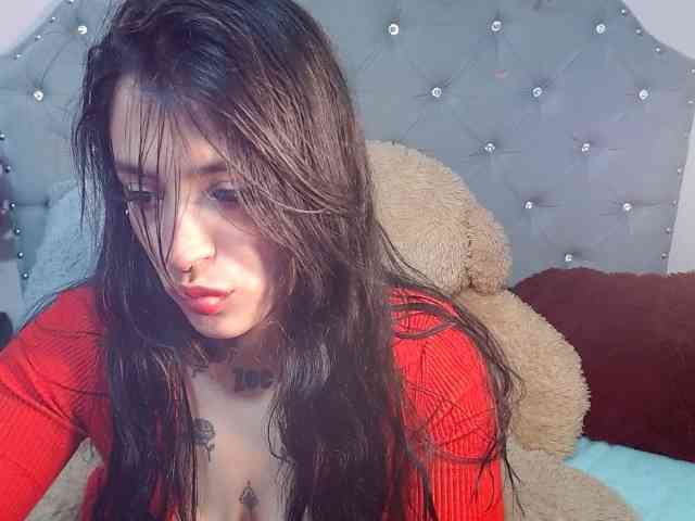 sara_perez webcam