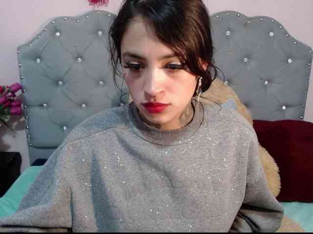 sara_perez webcam