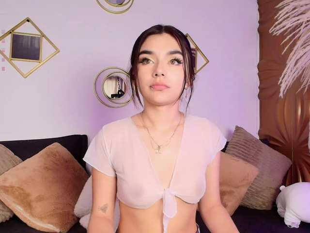  PaulinaMiller chat room