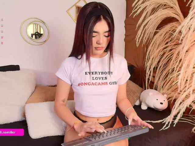 Paulinamiller webcam