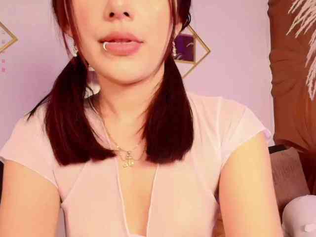 Paulinamiller Live Webcam on BongaCams