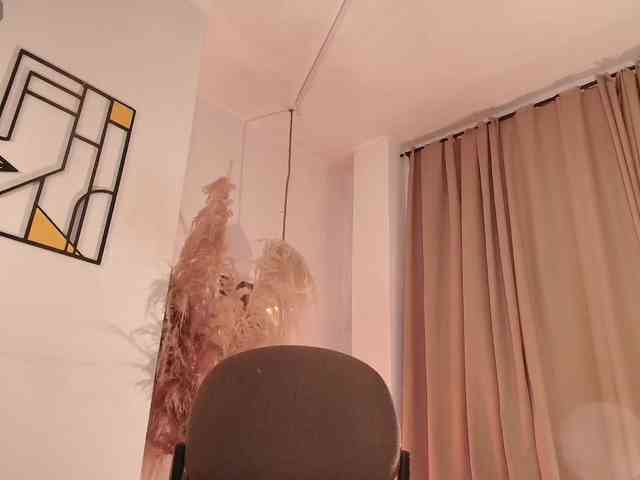 Aliceblaker_ webcam