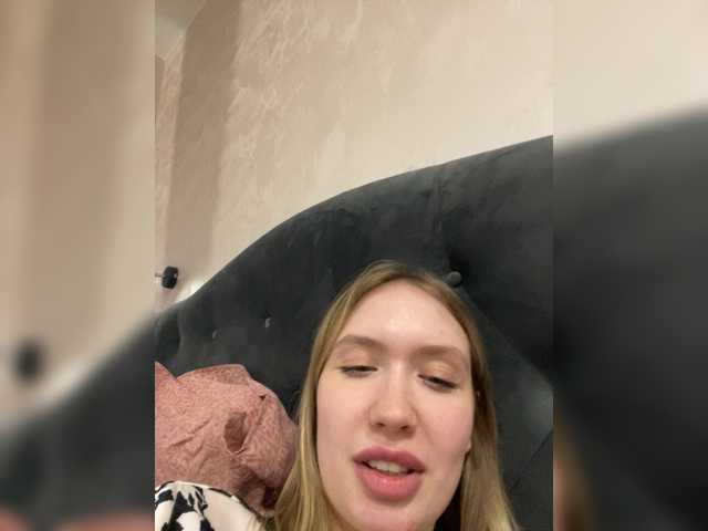 NicoleRicci's BongaCams show and profile