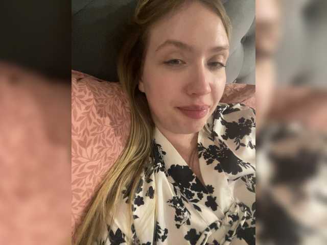 NicoleRicci's BongaCams show and profile