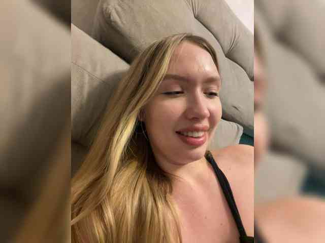 NicoleRicci NicoleRicci