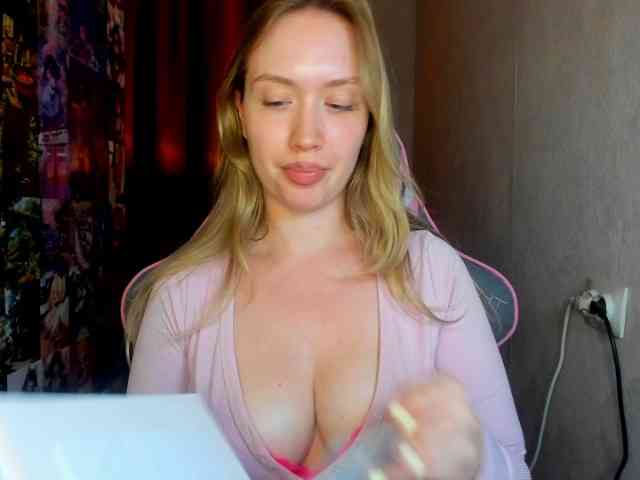 NicoleRicci webcam