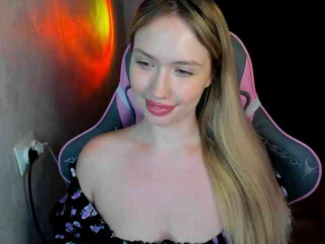 NicoleRicci NicoleRicci