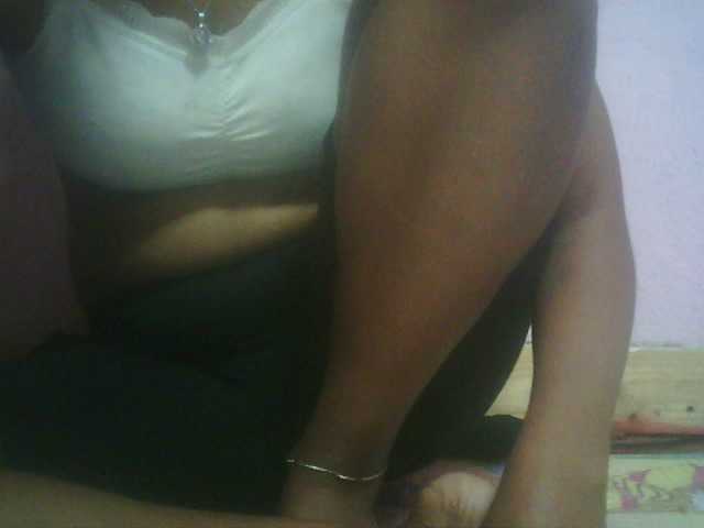 Minou20 webcam bongacams model stream image